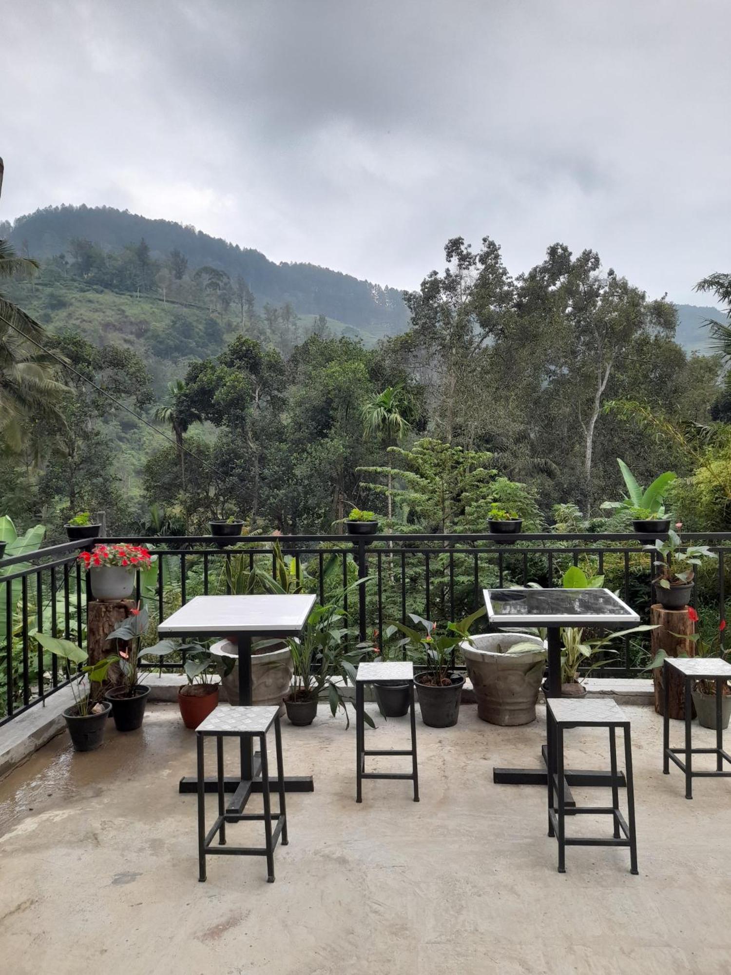 Ella Thenulya Hotel ภายนอก รูปภาพ