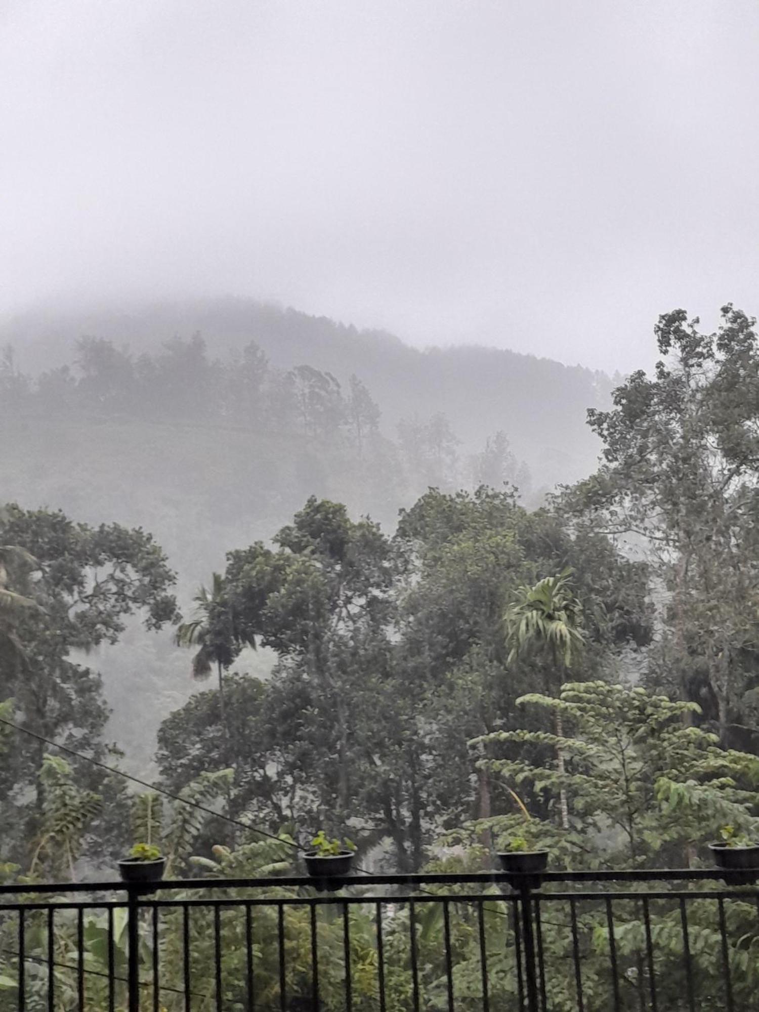 Ella Thenulya Hotel ภายนอก รูปภาพ